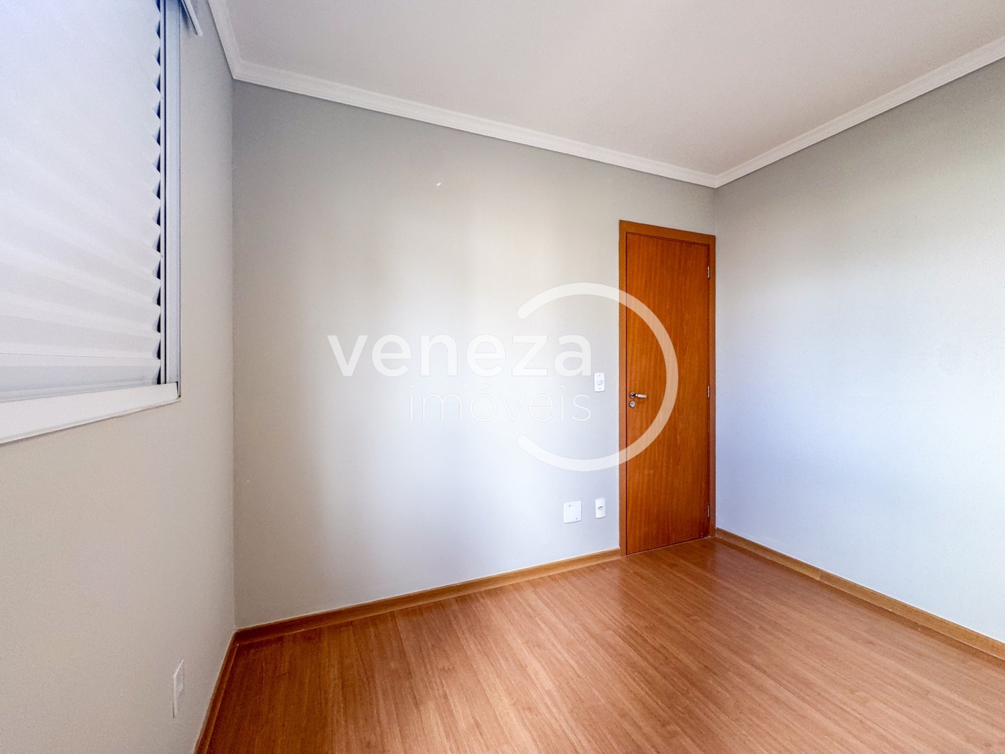 Apartamento para locação no bairro Acquaville de Londrina - Foto 14