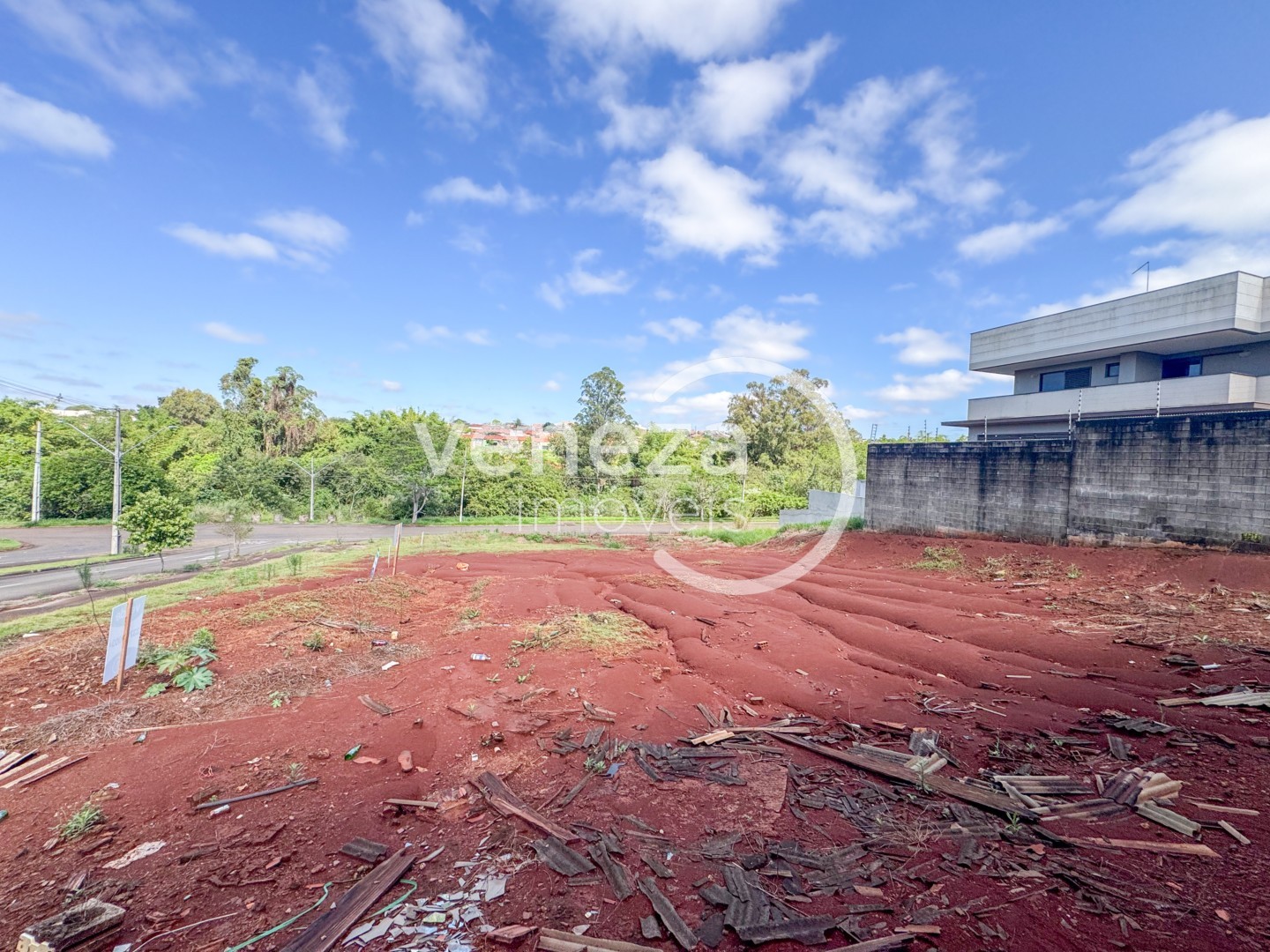 Terreno à venda em Parque Taua, Londrina — Portal Chave Fácil