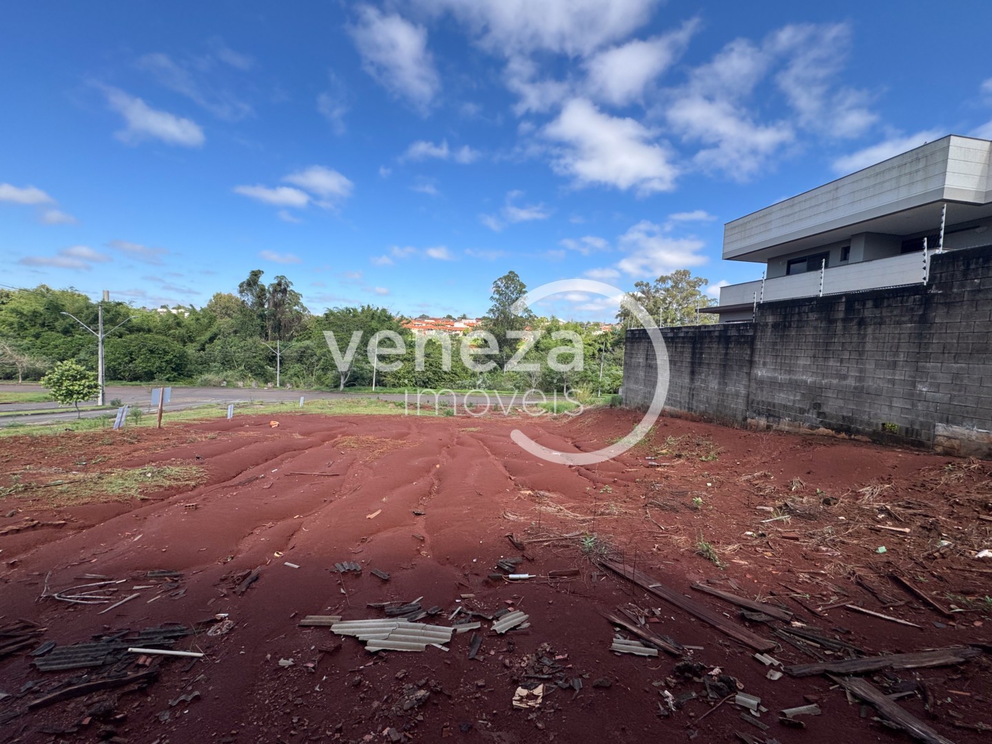 Terreno à venda em Parque Taua, Londrina — Portal Chave Fácil