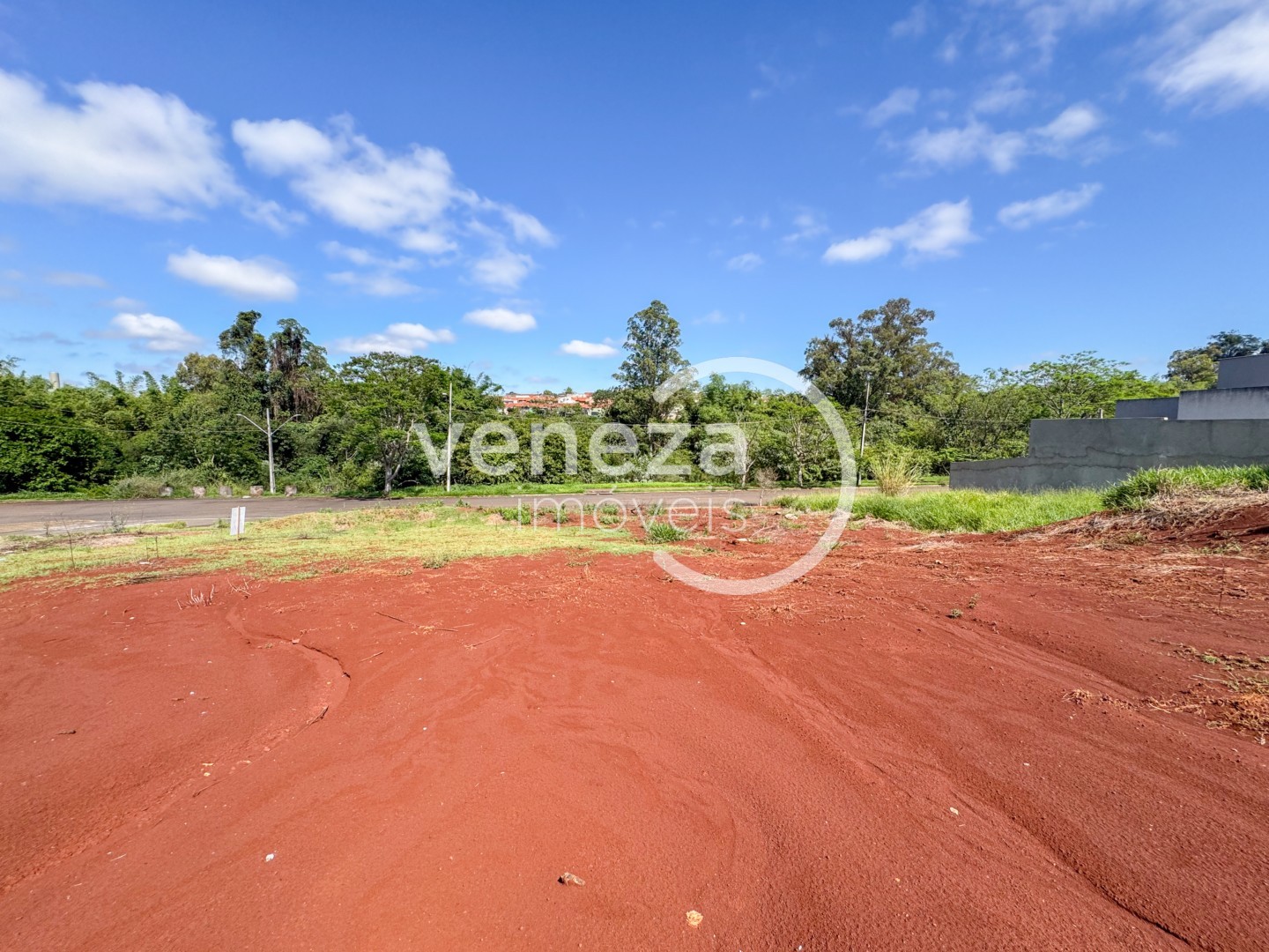 Terreno à venda em Parque Taua, Londrina — Portal Chave Fácil