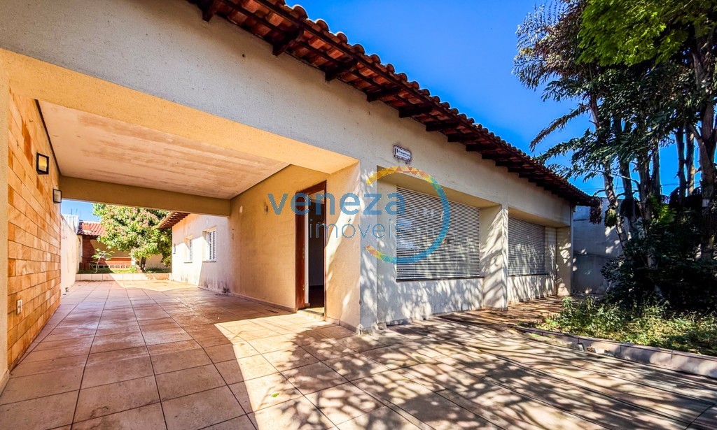 Casa Residencial para locacao no Tatiani em Londrina com 243m² por R$ 4.000,00