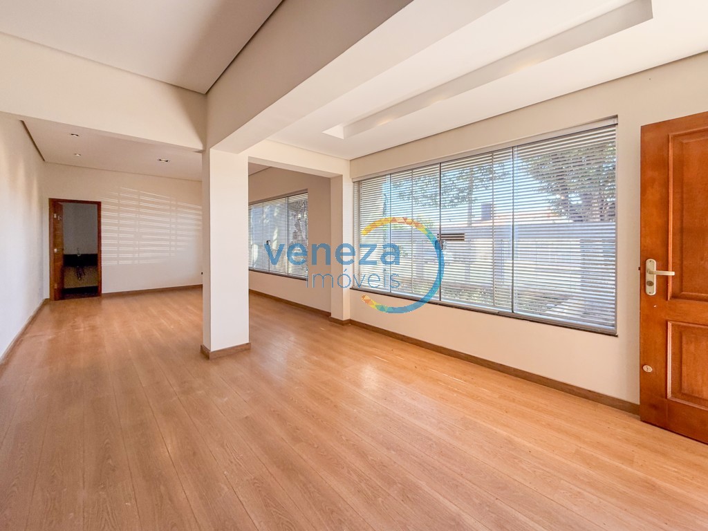Casa Residencial para locacao no Tatiani em Londrina com 243m² por R$ 4.000,00