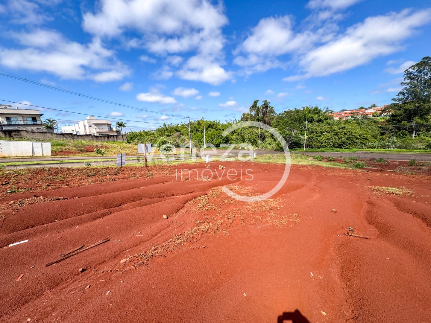 Terreno à venda em Parque Taua, Londrina — Portal Chave Fácil