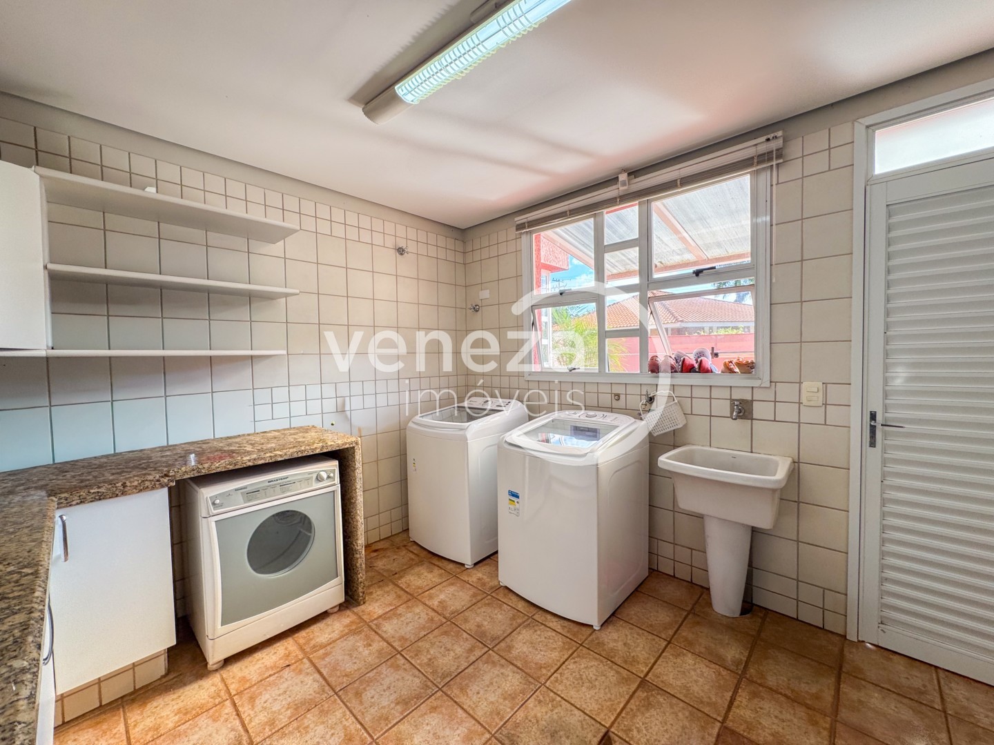 Casa Residencial para venda no bairro Recanto dos Pinheiros de Cambe - Foto 70