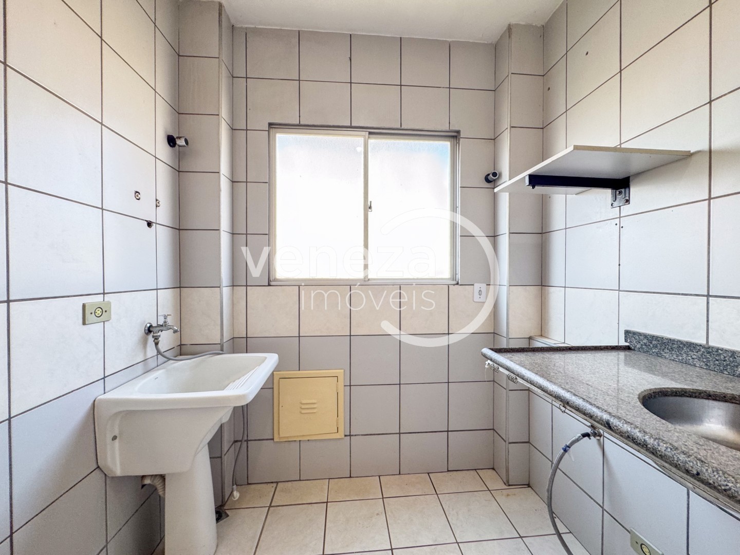 Apartamento para locação no bairro Jardim Higienopolis de Londrina - Foto 17