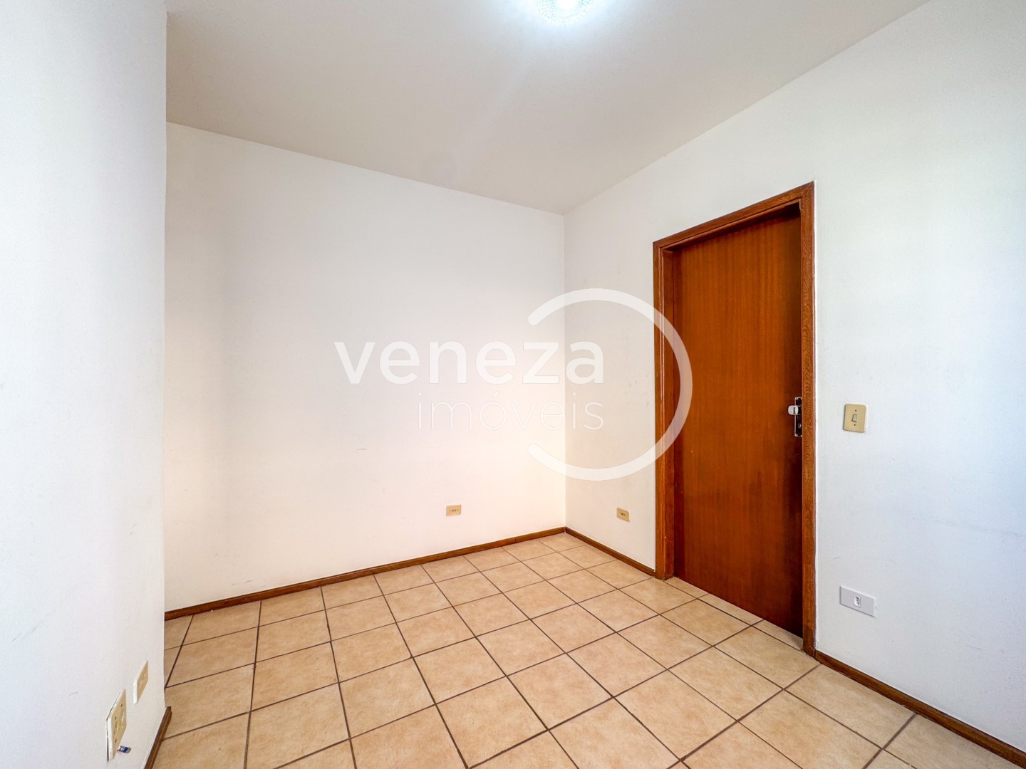 Apartamento para locação no bairro Centro de Londrina - Foto 9