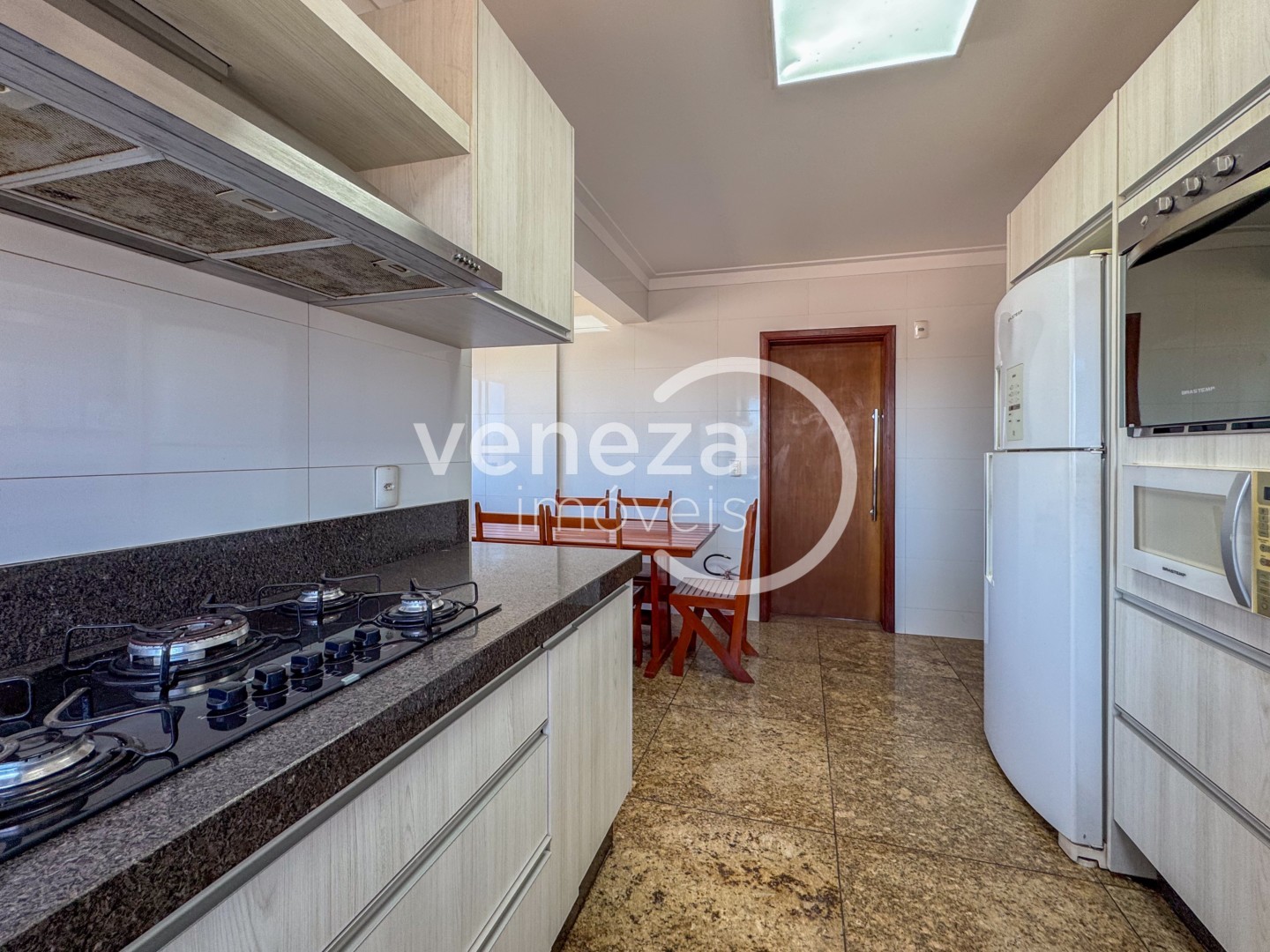 Apartamento para venda no bairro Centro de Jataizinho - Foto 38