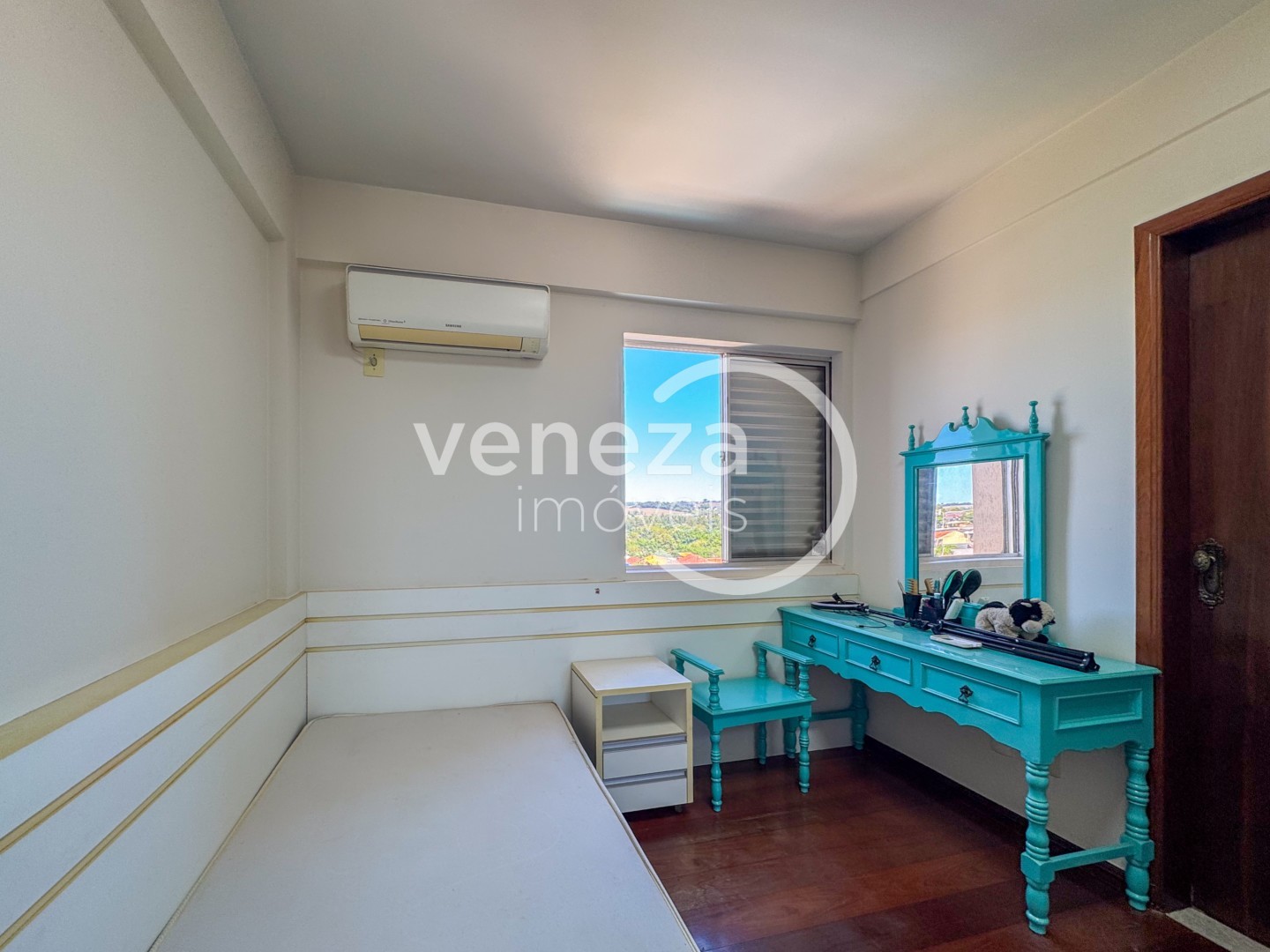 Apartamento para venda no bairro Centro de Jataizinho - Foto 25