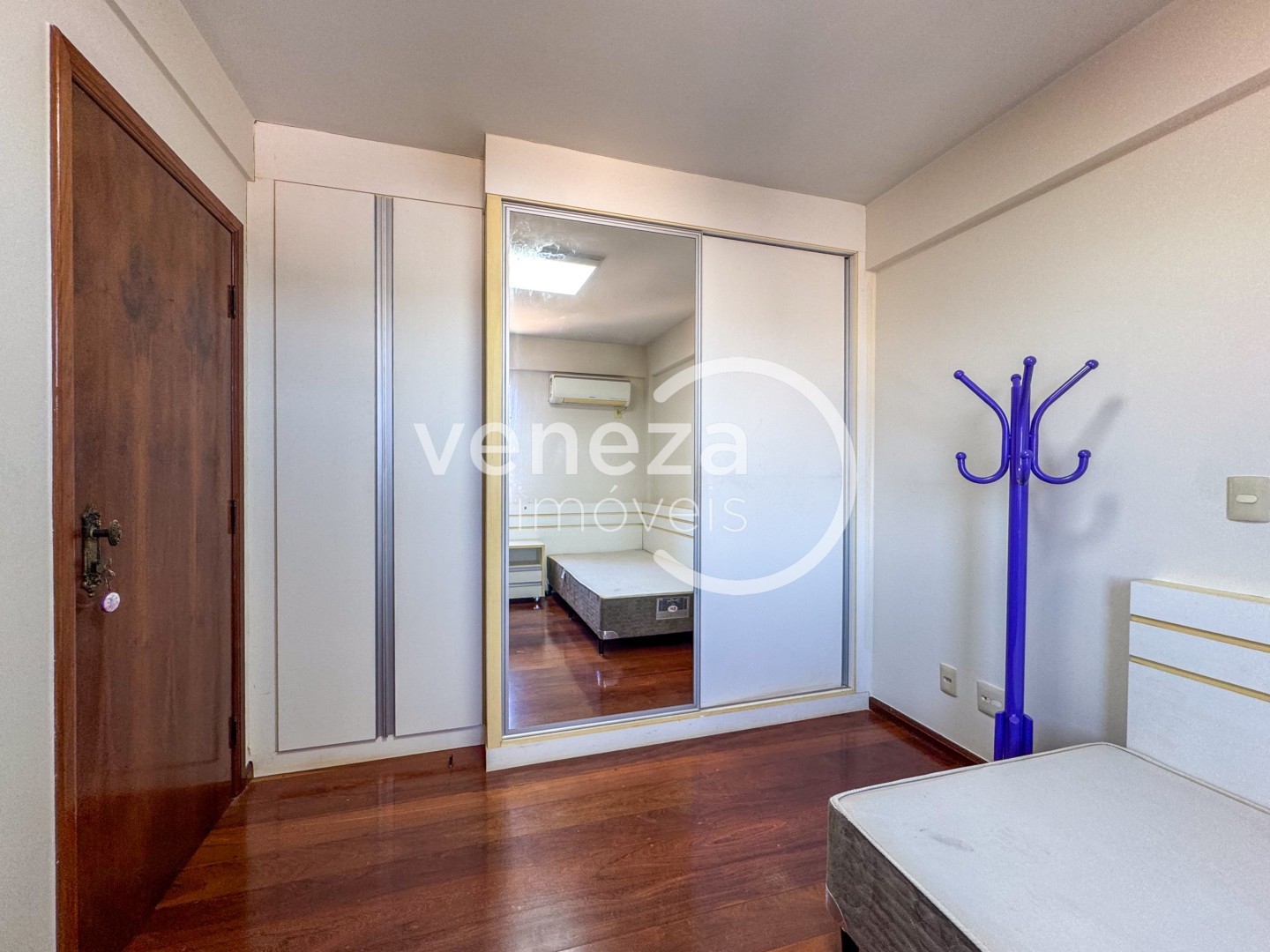 Apartamento para venda no bairro Centro de Jataizinho - Foto 27
