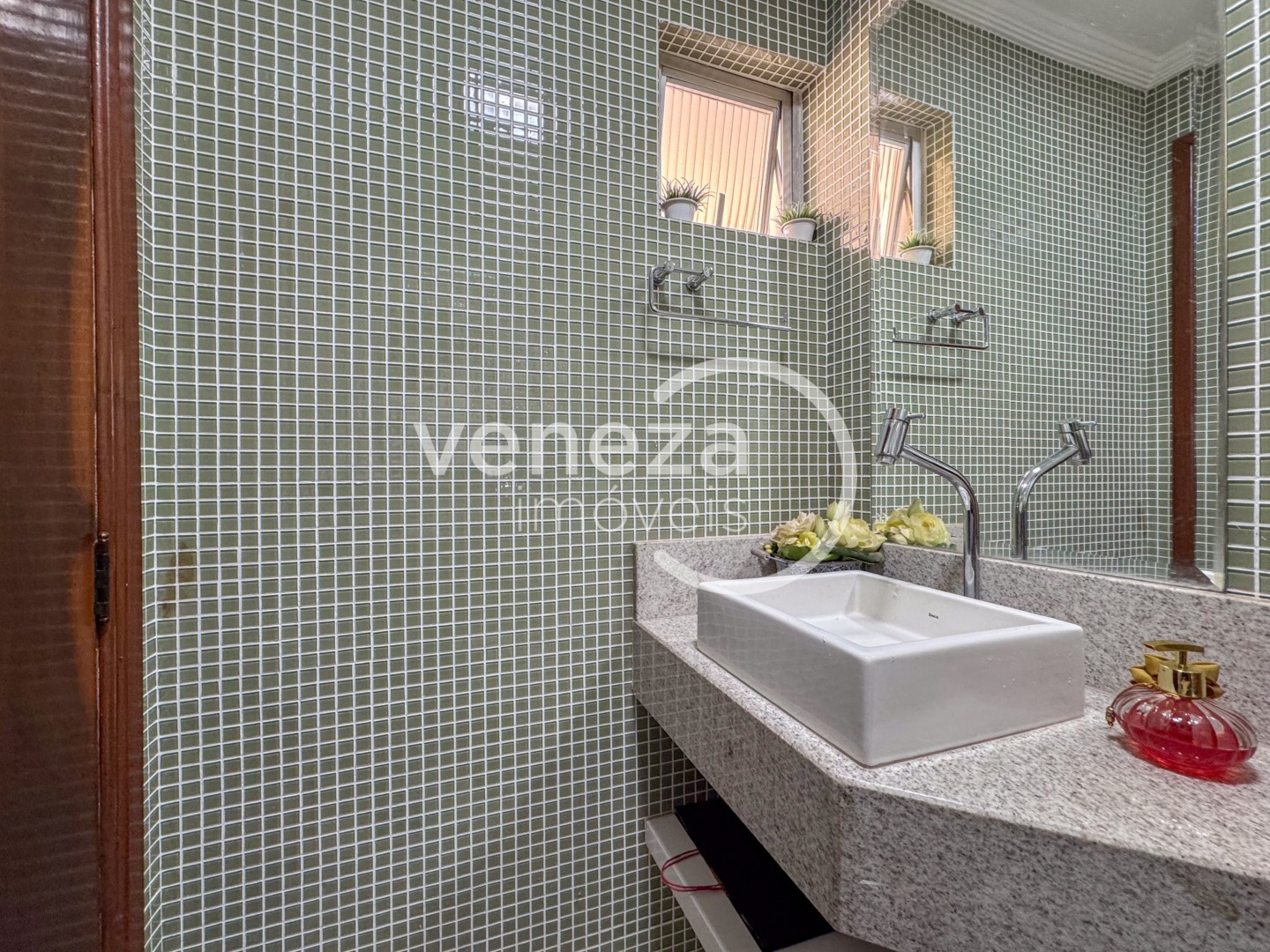 Apartamento para venda no bairro Centro de Jataizinho - Foto 50