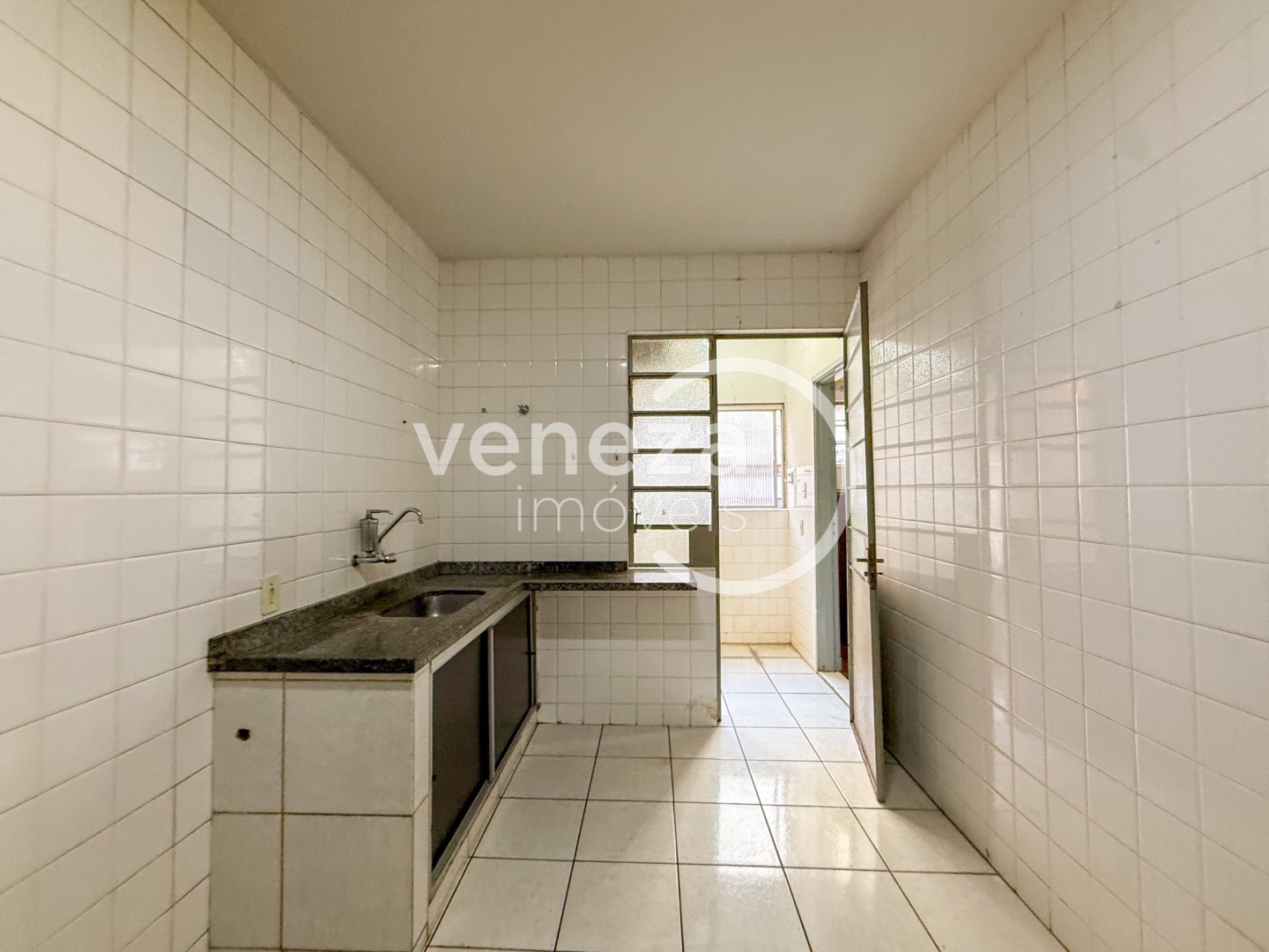 Apartamento para venda no bairro Centro de Londrina - Foto 11