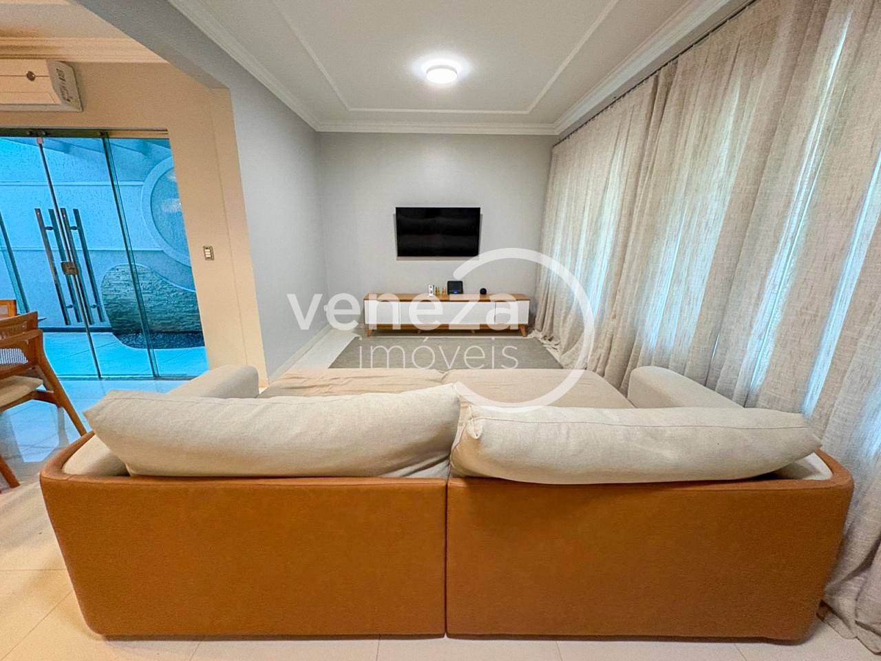 Casa Residencial para venda no bairro Jardim Novo Sabara de Londrina - Foto 4