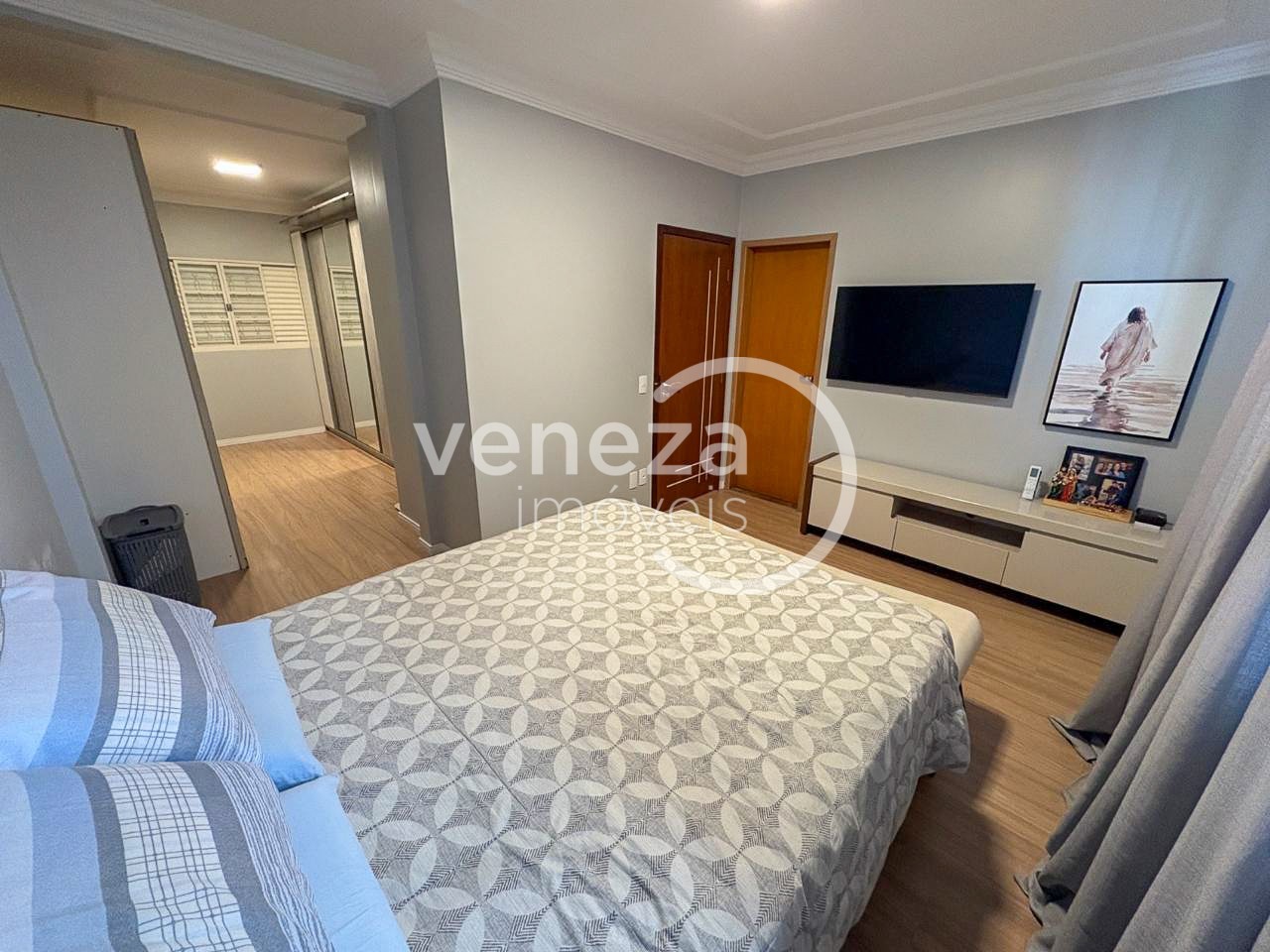 Casa Residencial para venda no bairro Jardim Novo Sabara de Londrina - Foto 6