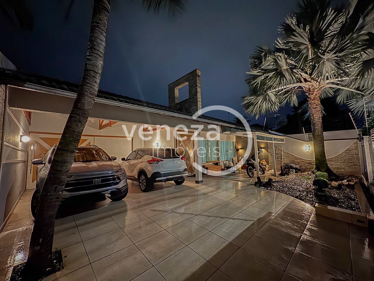 Casa Residencial para venda no Jardim Novo Sabara em Londrina com 420m² por R$ 1.050.000