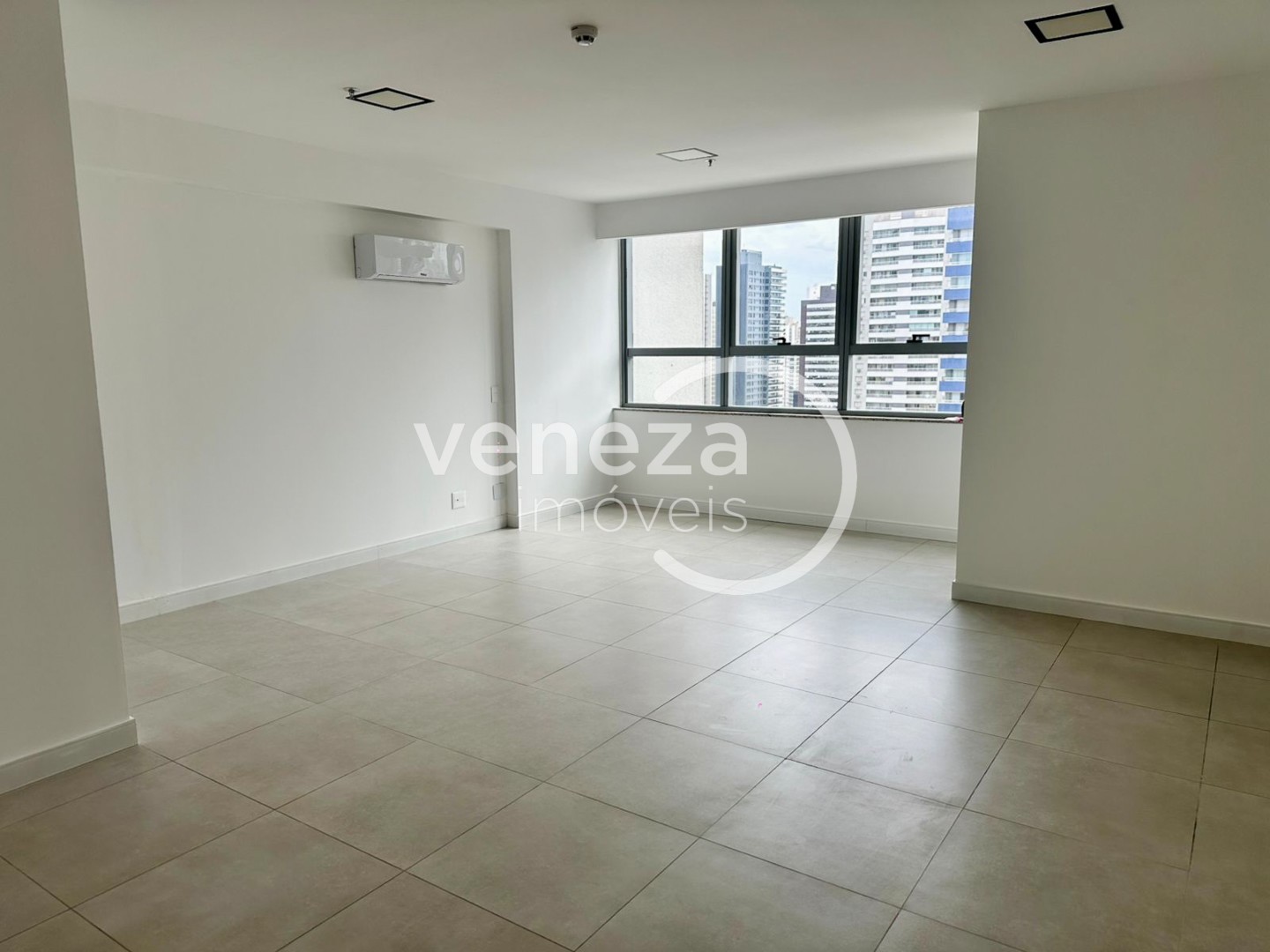 Sala/Conjunto Comercial para alugar em Bela Suica, Londrina — Portal Chave Fácil