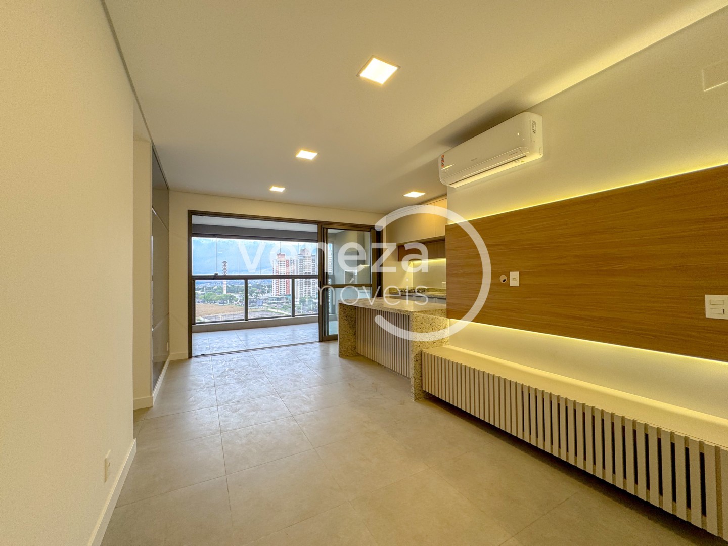 Apartamento para locacao no Gleba Palhano em Londrina com 182m² por R$ 5.800