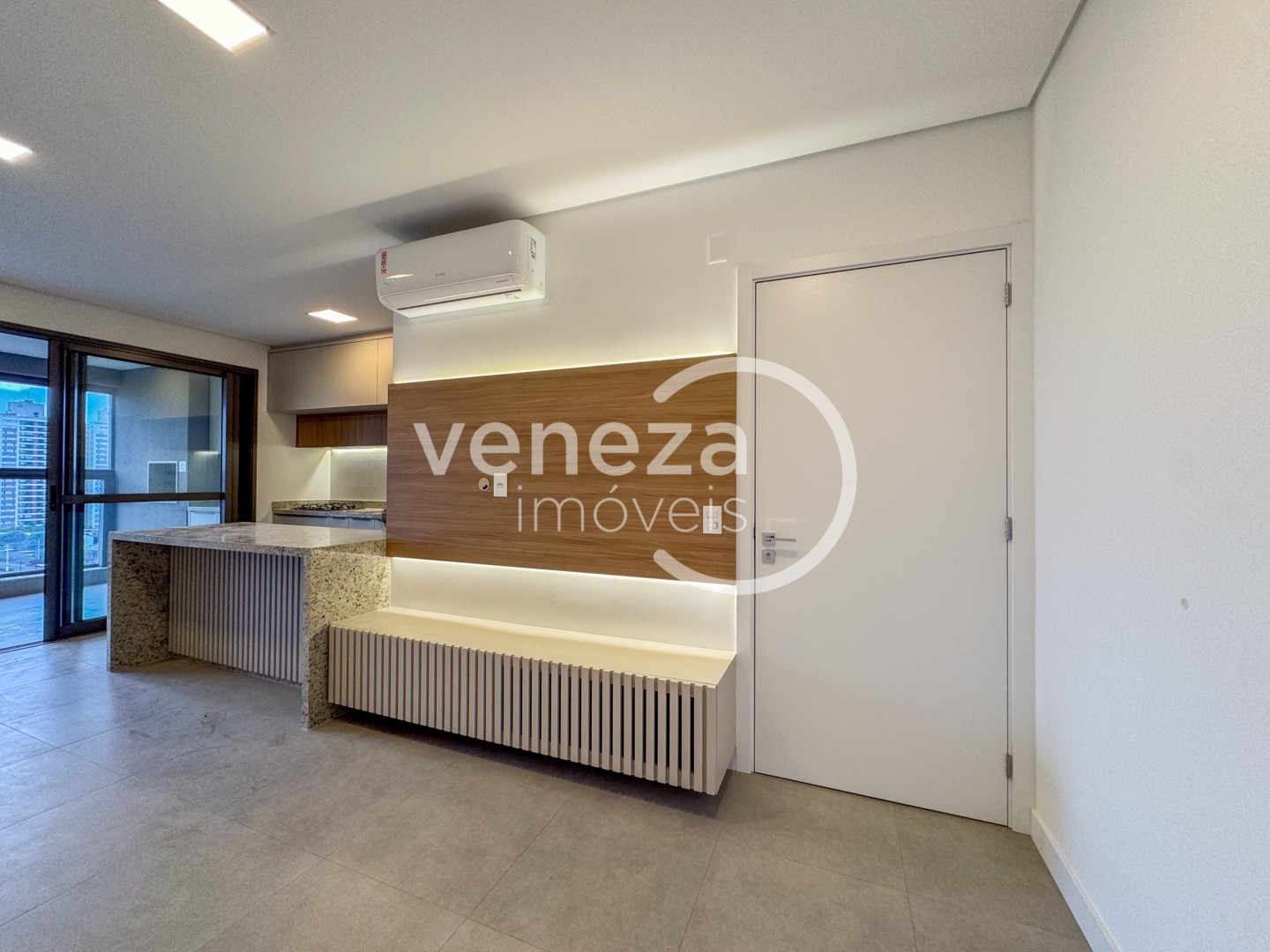 Apartamento para locacao no Gleba Palhano em Londrina com 182m² por R$ 5.800