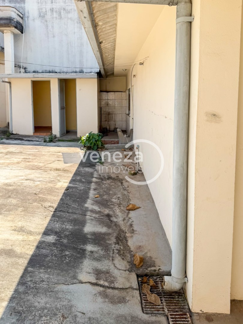 Casa Residencial para venda no bairro Jardim do Sol de Londrina - Foto 17