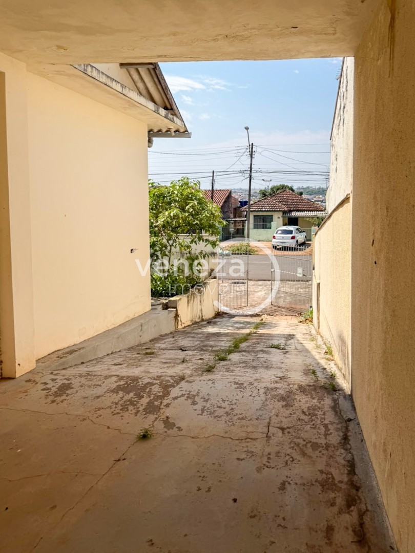 Casa Residencial para venda no bairro Jardim do Sol de Londrina - Foto 18