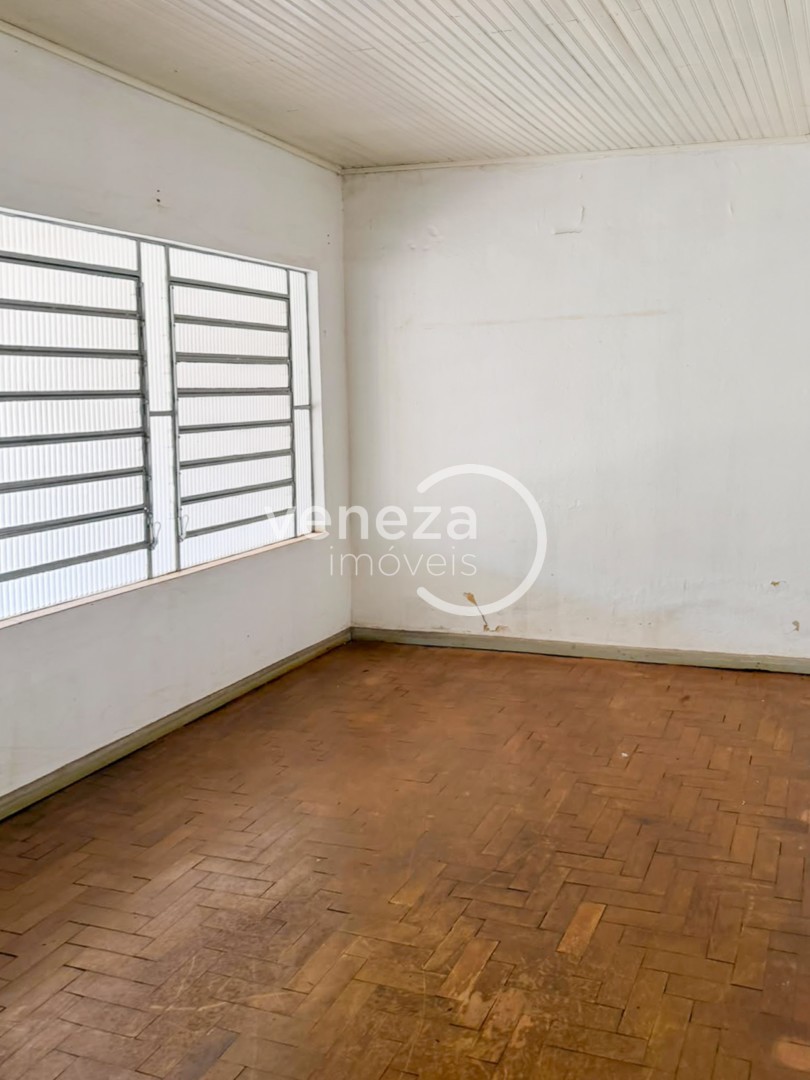 Casa Residencial para venda no bairro Jardim do Sol de Londrina - Foto 16
