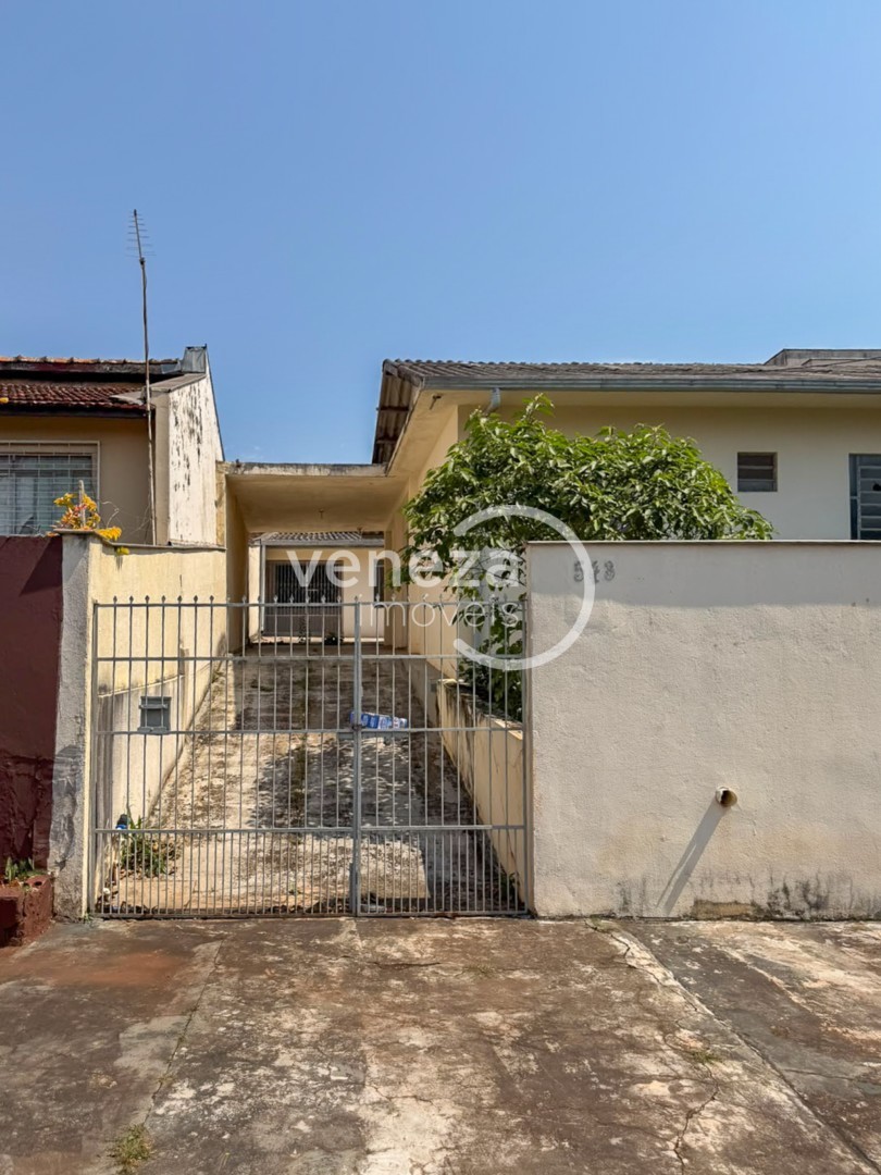 Casa Residencial para venda no Jardim do Sol em Londrina com 294m² por R$ 448.000