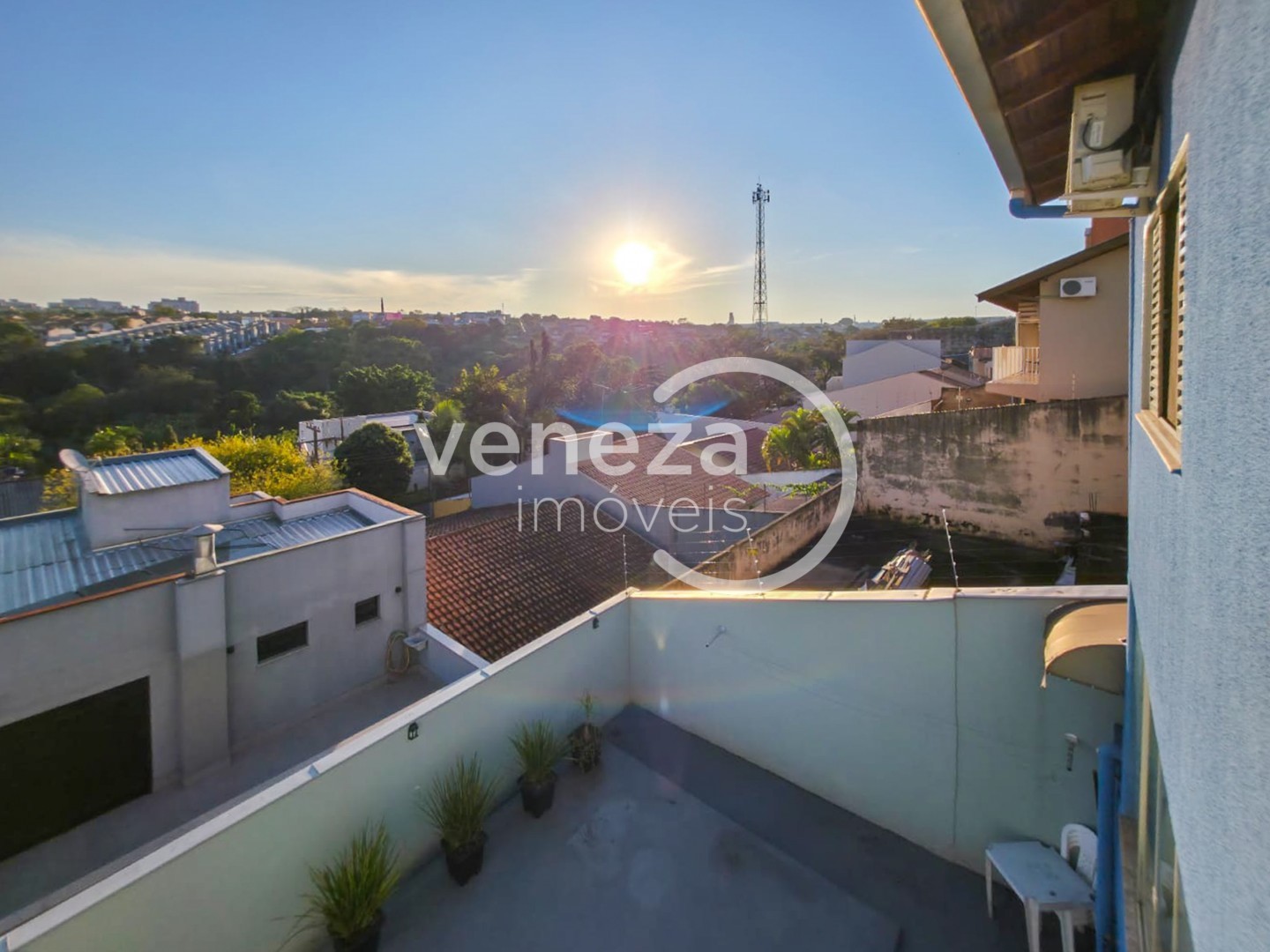 Casa Residencial para venda no bairro Jardim Alvorada de Londrina - Foto 31