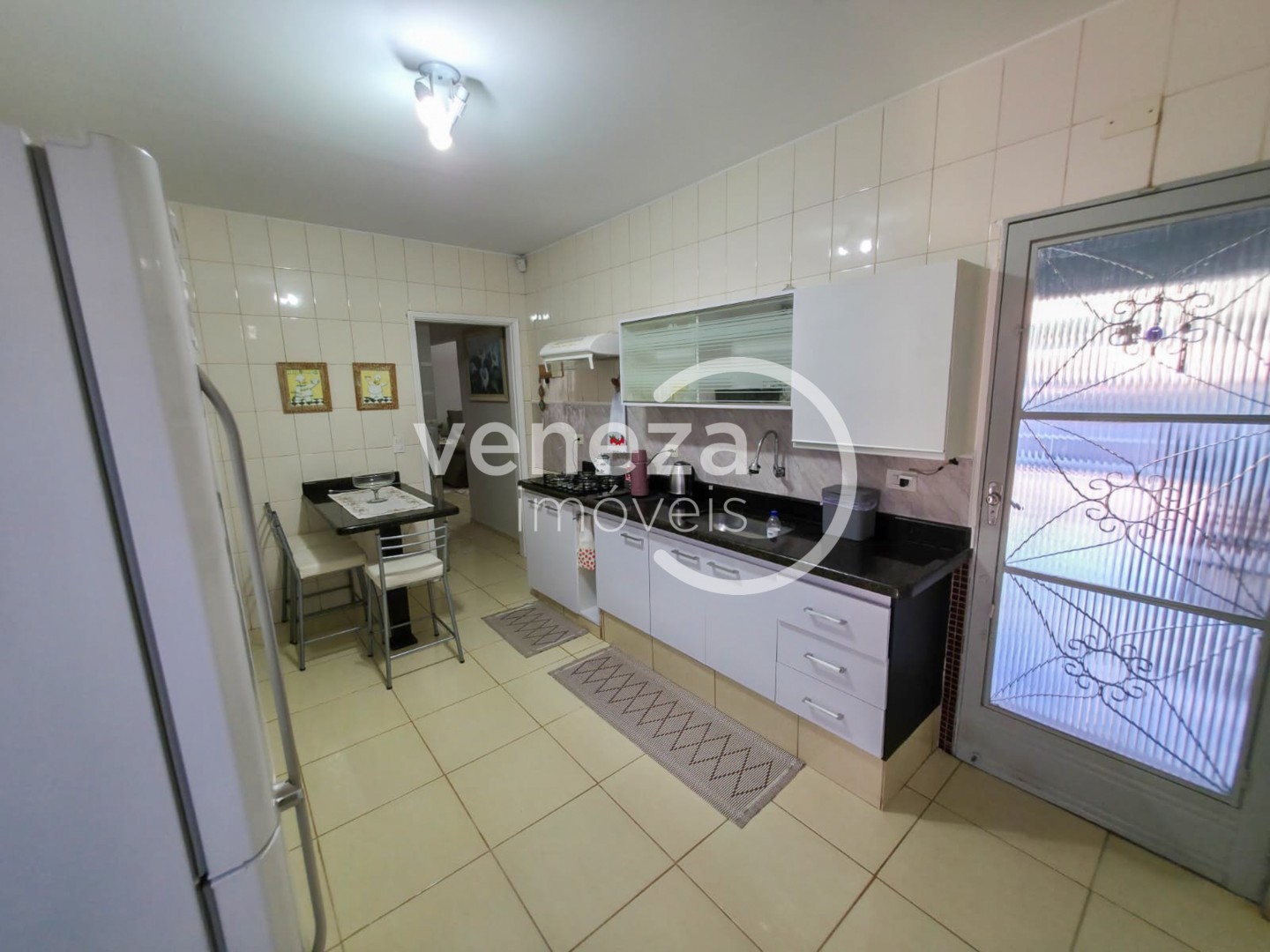 Casa Residencial para venda no bairro Jardim Alvorada de Londrina - Foto 14