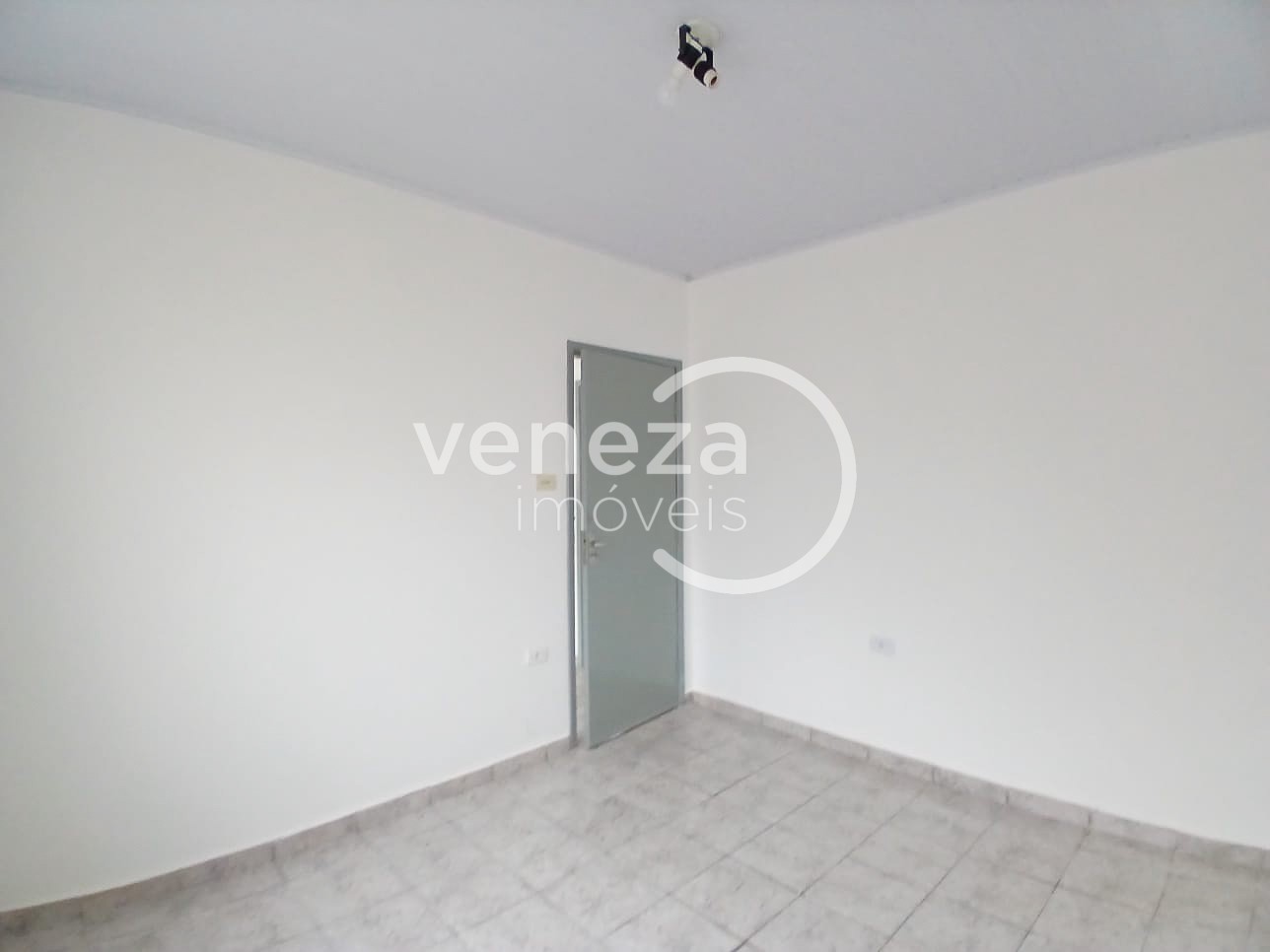 Casa Residencial para locação no bairro Jardim Sergio Antonio de Londrina - Foto 8
