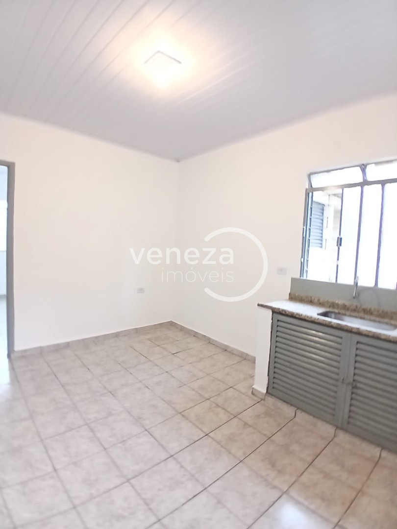 Casa Residencial para locação no bairro Jardim Sergio Antonio de Londrina - Foto 14