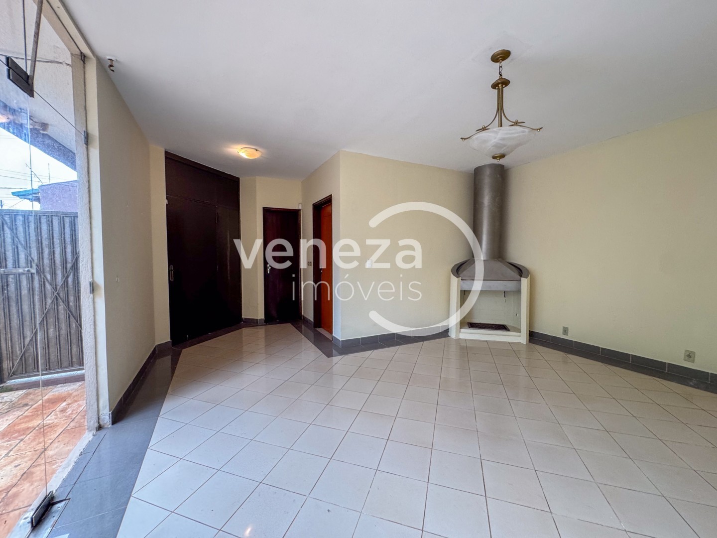 Casa Residencial para locacao no Araxa em Londrina com 286m² por R$ 6.500