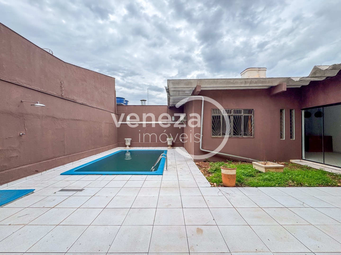 Casa Residencial para locação no bairro Araxa de Londrina - Foto 32