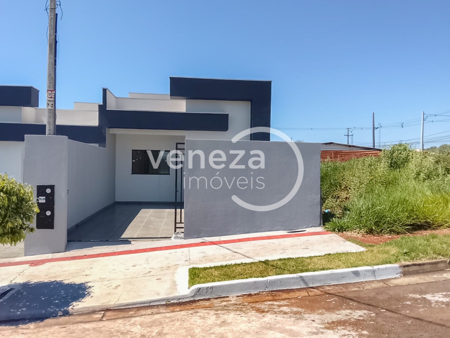 Casa Residencial para venda no Colinas em Londrina com 125m² por R$ 340.000