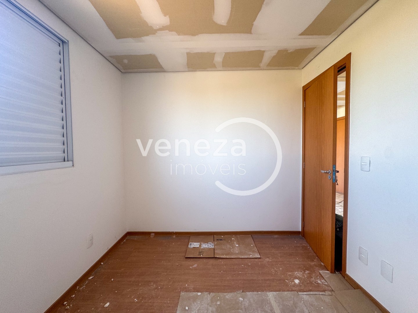 Apartamento para locação no bairro Gleba Fazenda Palhano de Londrina - Foto 11