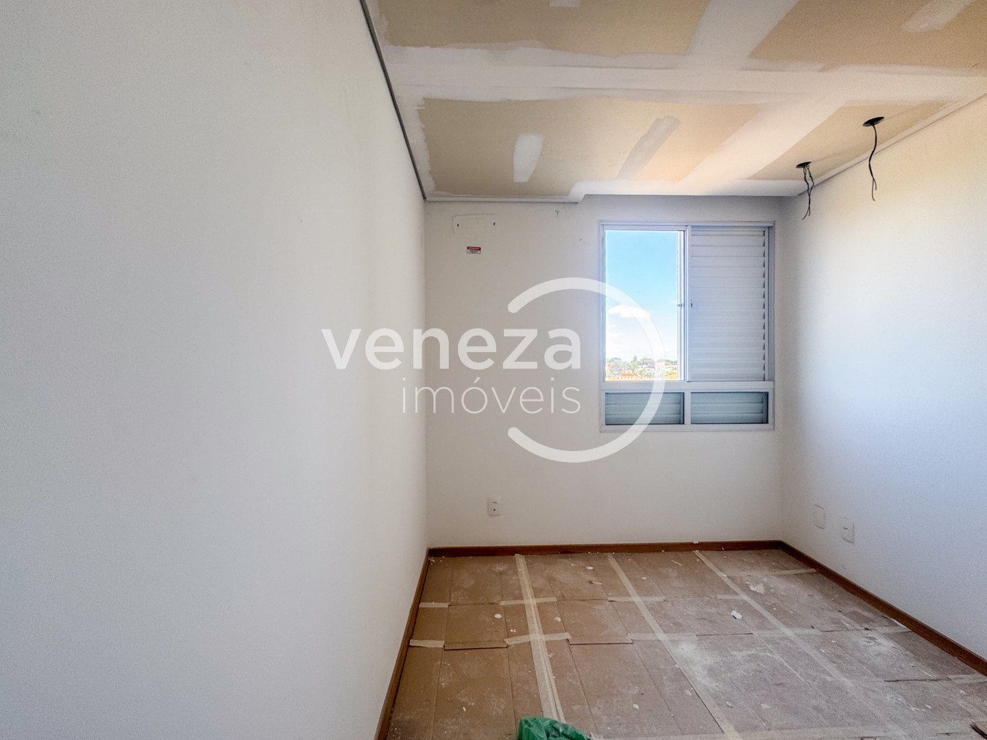 Apartamento para locação no bairro Gleba Fazenda Palhano de Londrina - Foto 13