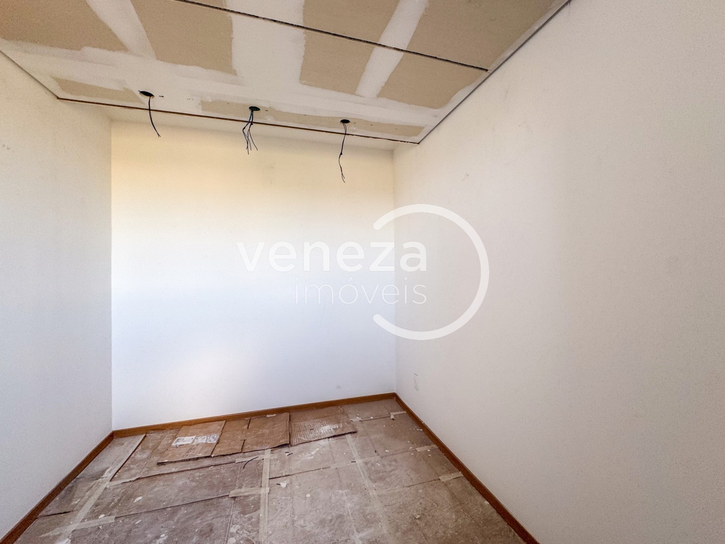 Apartamento para locação no bairro Gleba Fazenda Palhano de Londrina - Foto 18