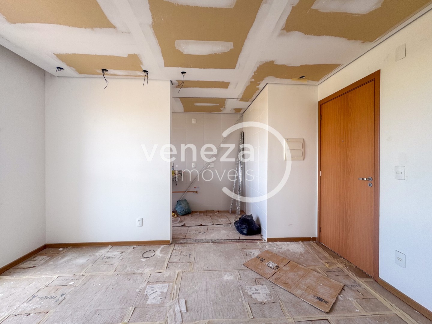 Apartamento para locação no bairro Gleba Fazenda Palhano de Londrina - Foto 6