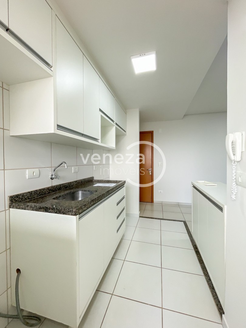 Apartamento para locação no bairro Champagnat de Londrina - Foto 13