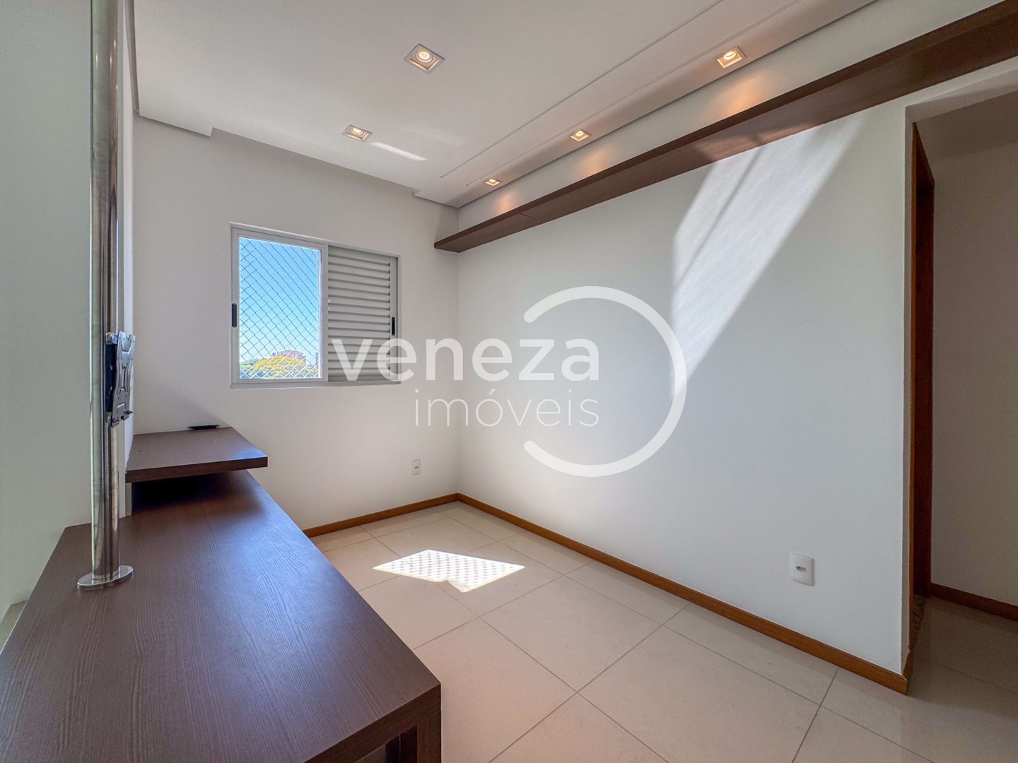 Apartamento para locação no bairro Vitoria de Londrina - Foto 8