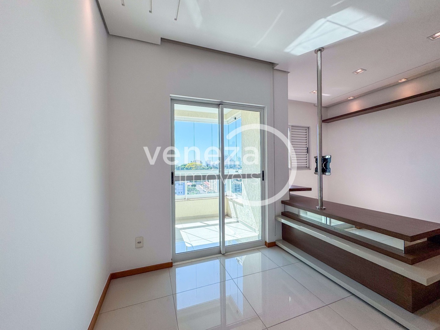 Apartamento para locação no bairro Vitoria de Londrina - Foto 5
