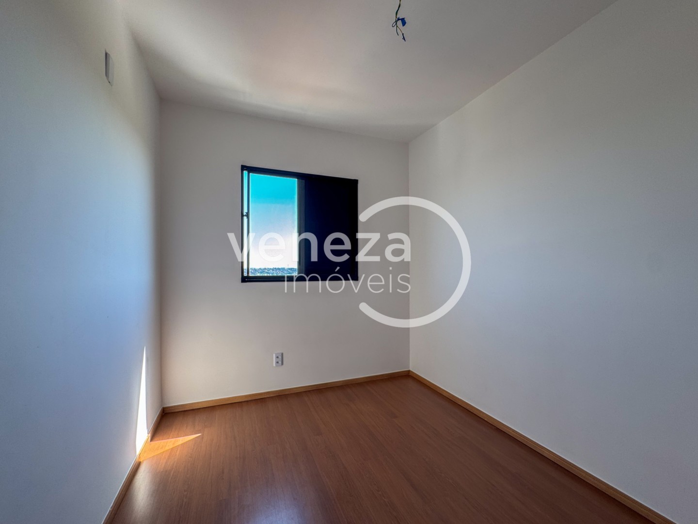Apartamento para venda no bairro Pacaembu de Londrina - Foto 10
