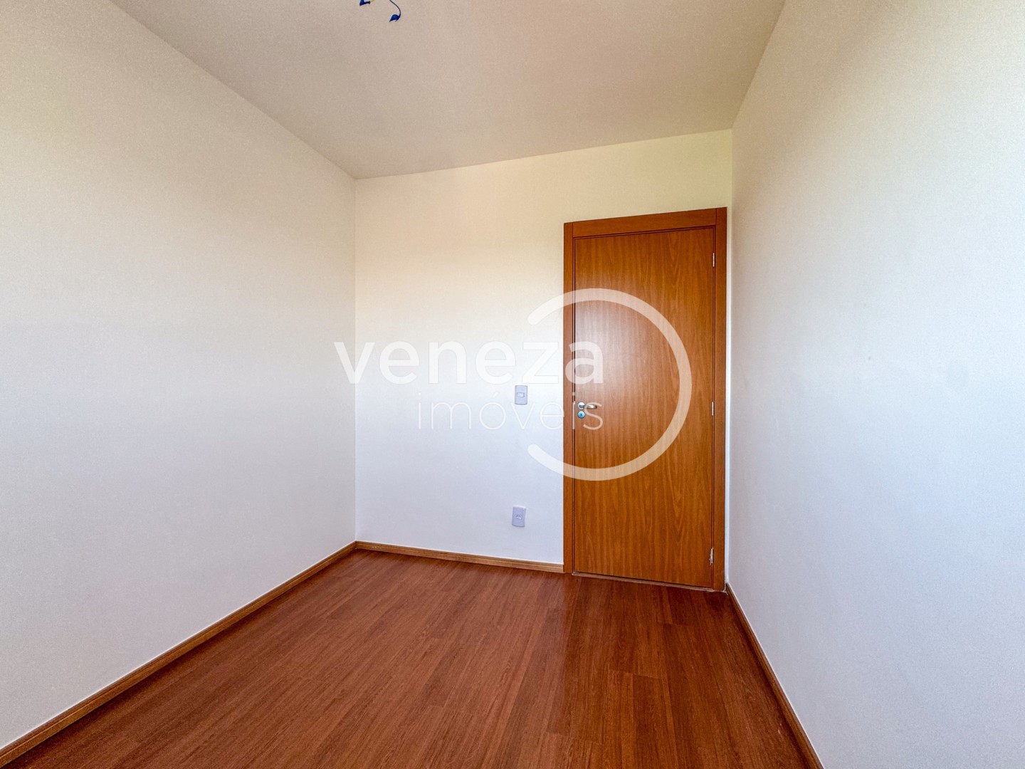 Apartamento para venda no bairro Pacaembu de Londrina - Foto 13