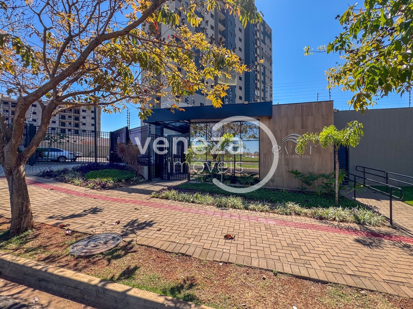 Apartamento à venda em Pacaembu, Londrina — Portal Chave Fácil