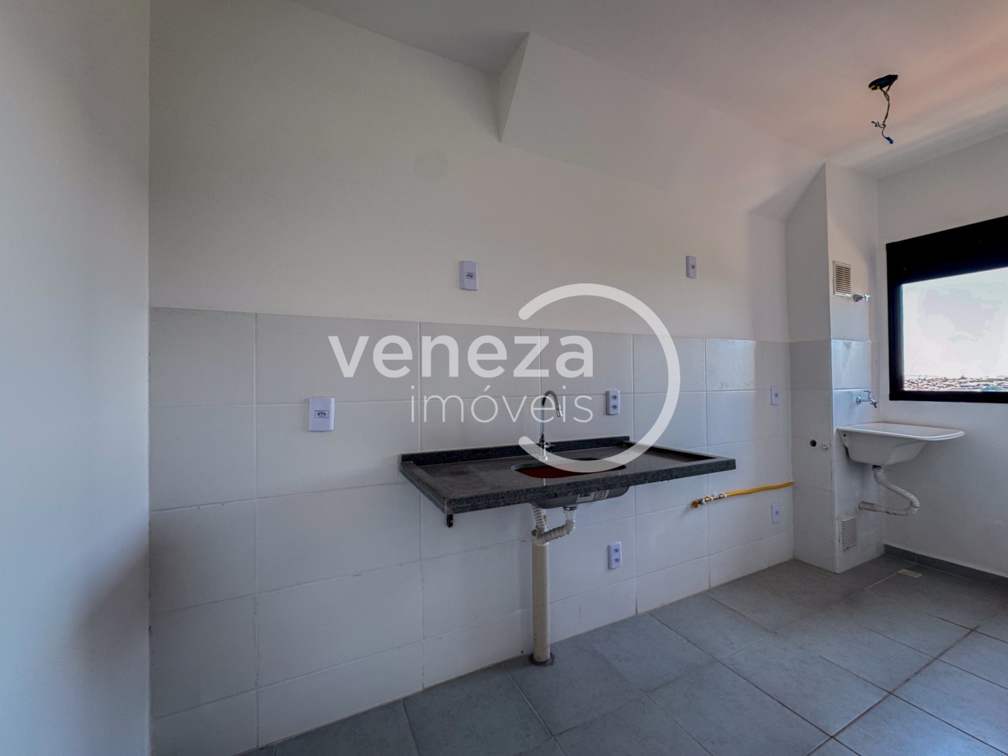 Apartamento para venda no bairro Pacaembu de Londrina - Foto 20