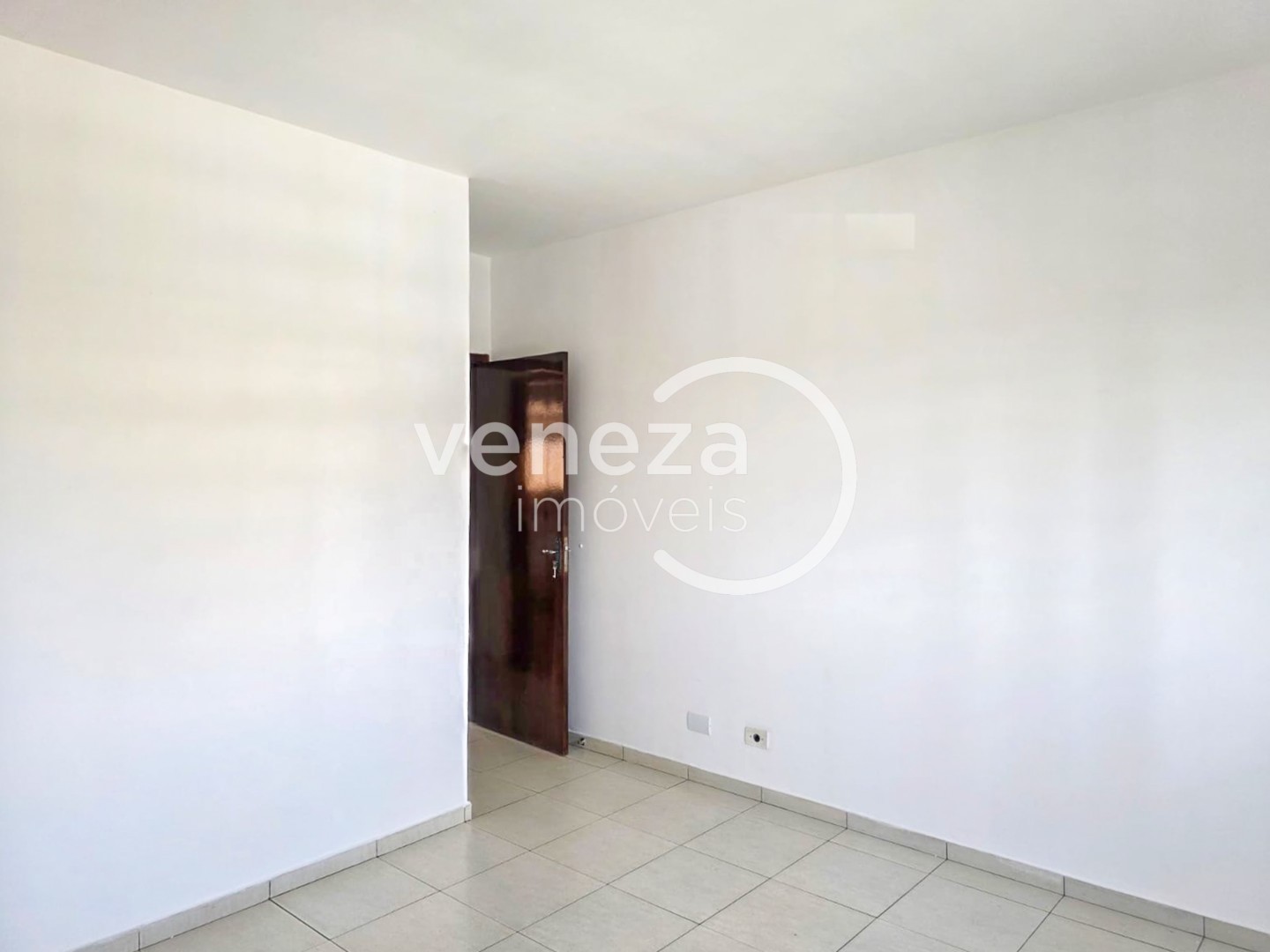 Casa Residencial para venda no bairro Santa Monica de Londrina - Foto 10
