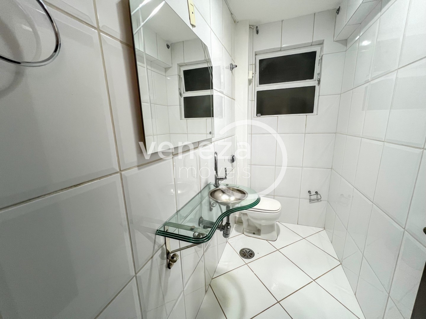 Apartamento para locação no bairro Centro de Londrina - Foto 4