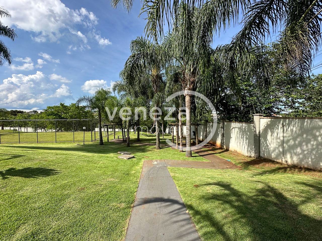 Apartamento para venda no bairro Jardim Nacoes Unidas de Londrina - Foto 11