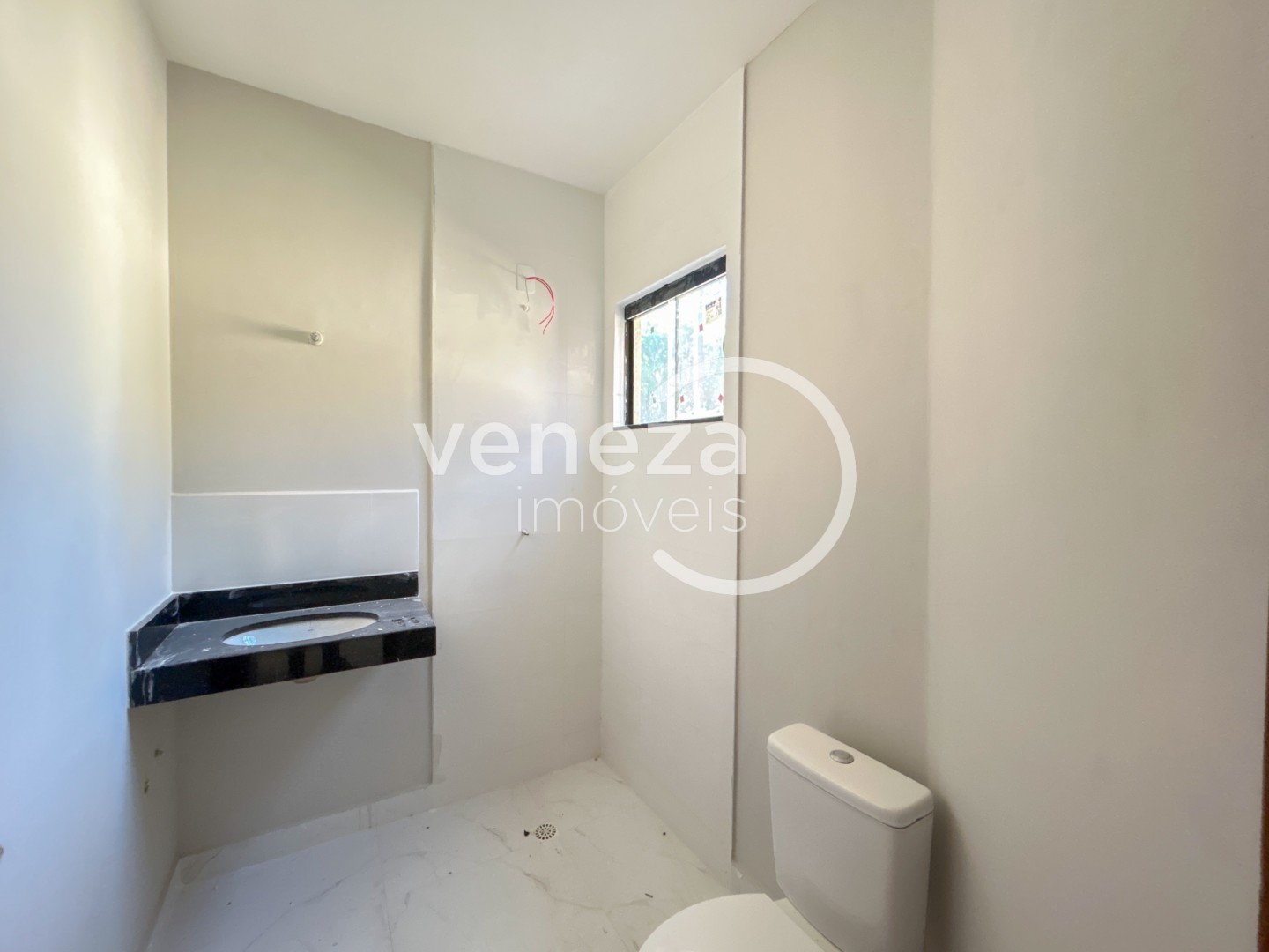 Casa Residencial para locação no bairro Cinco Conjuntos de Londrina - Foto 8