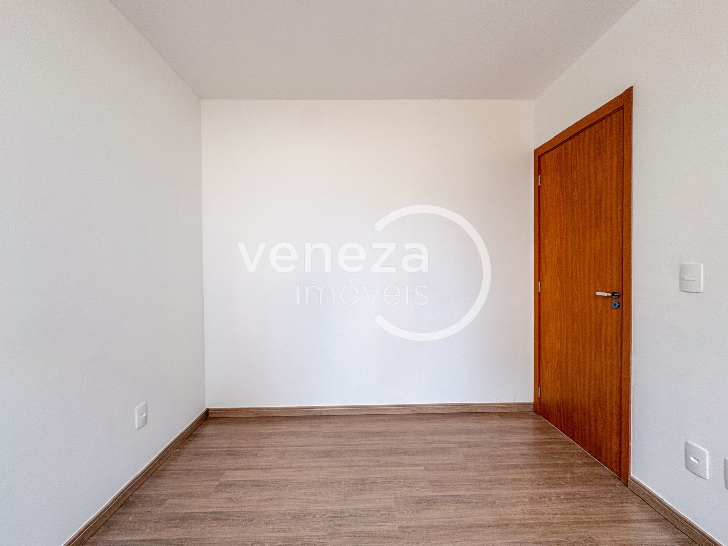 Apartamento para locação no bairro Cidade Industrial 2 de Londrina - Foto 16