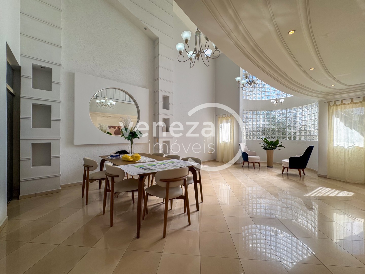 Casa Residencial para locacao no Terras de Santana em Londrina com 408m² por R$ 11.000