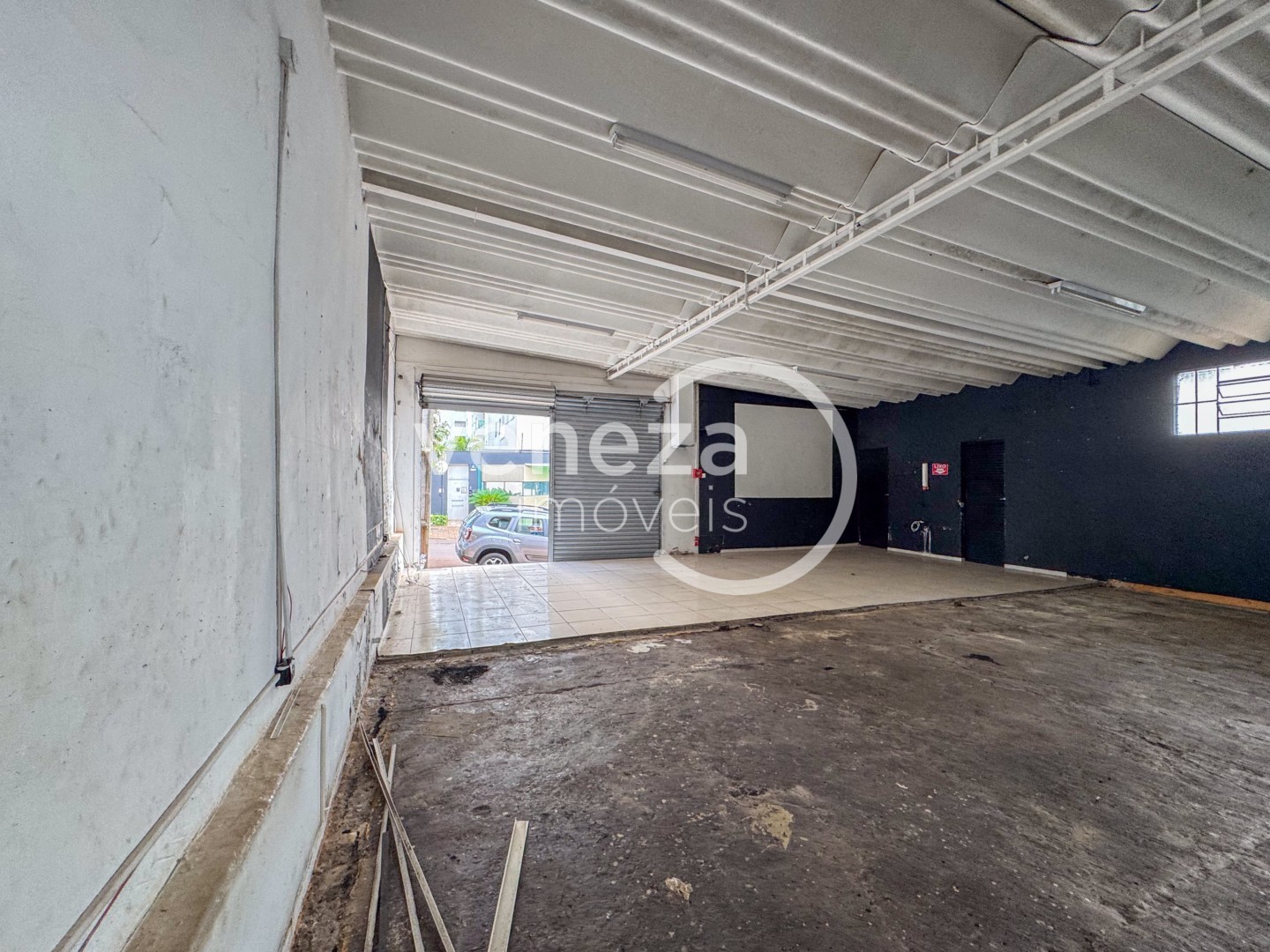 Salão-loja para locação no bairro Centro de Londrina - Foto 18
